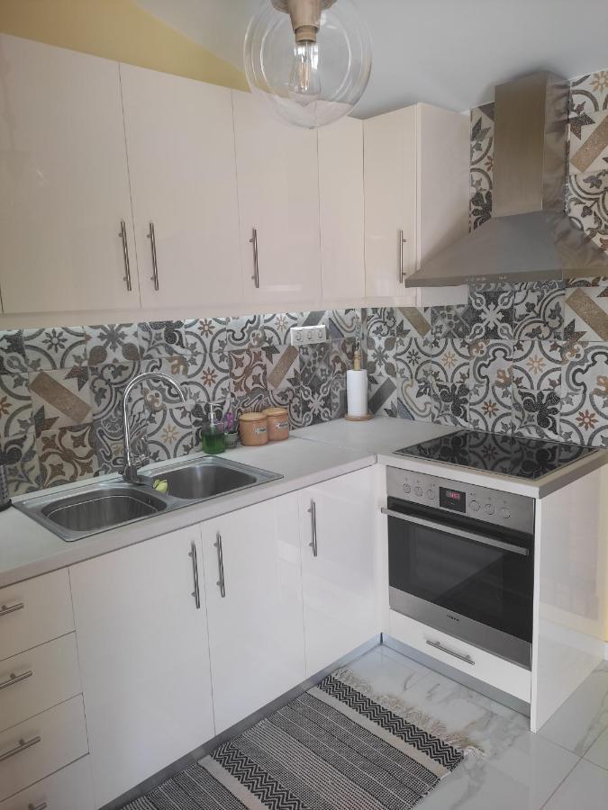 Feel Like Home أثينا المظهر الخارجي الصورة
